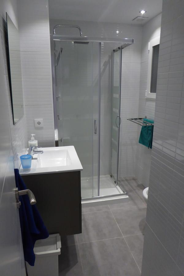 Malvarossa Apartment Near Beach Валенсия Екстериор снимка